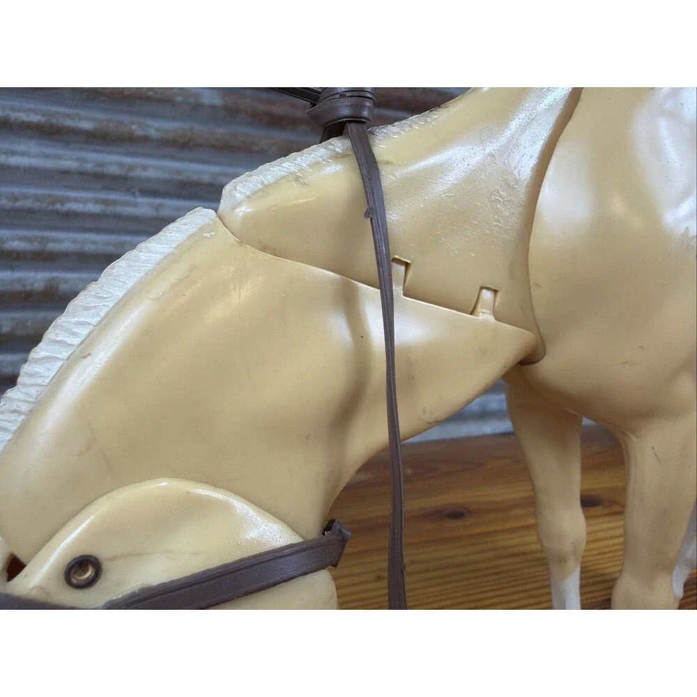 vintage MARX articulating moving head tan horse